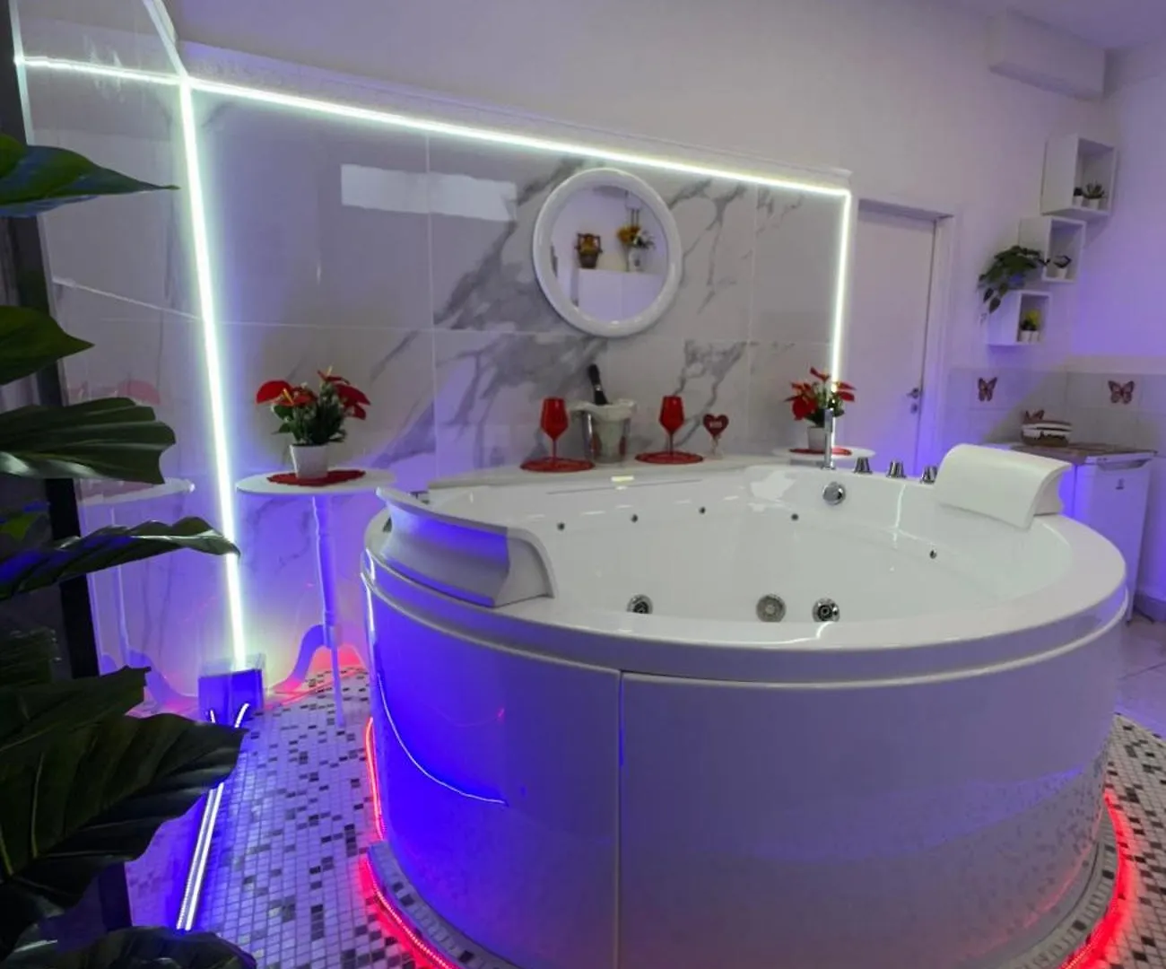 Villa Luxury Jacuzzi 